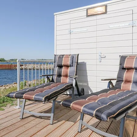 Nice In Ostseeresort With 2 Bedrooms, Sauna And Wifi 奥尔本尼兹