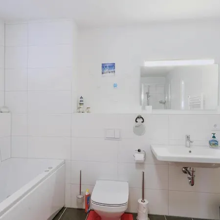 公寓 Nice In Ostseeresort With 2 Bedrooms, Sauna And Wifi 奥尔本尼兹