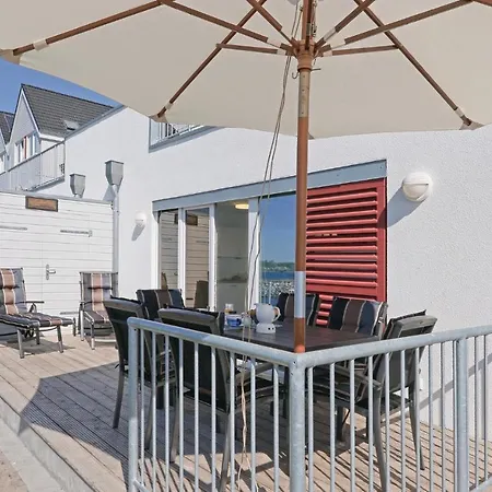 Nice In Ostseeresort With 2 Bedrooms, Sauna And Wifi *
